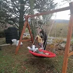 Ala Da-apartman Sa Bazenom Zadvarje