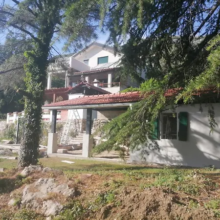 Ala Da-apartman Sa Bazenom Lägenhet