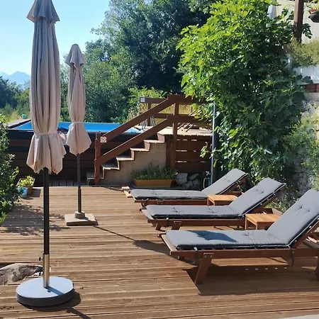 Ala Da-apartman Sa Bazenom * Zadvarje